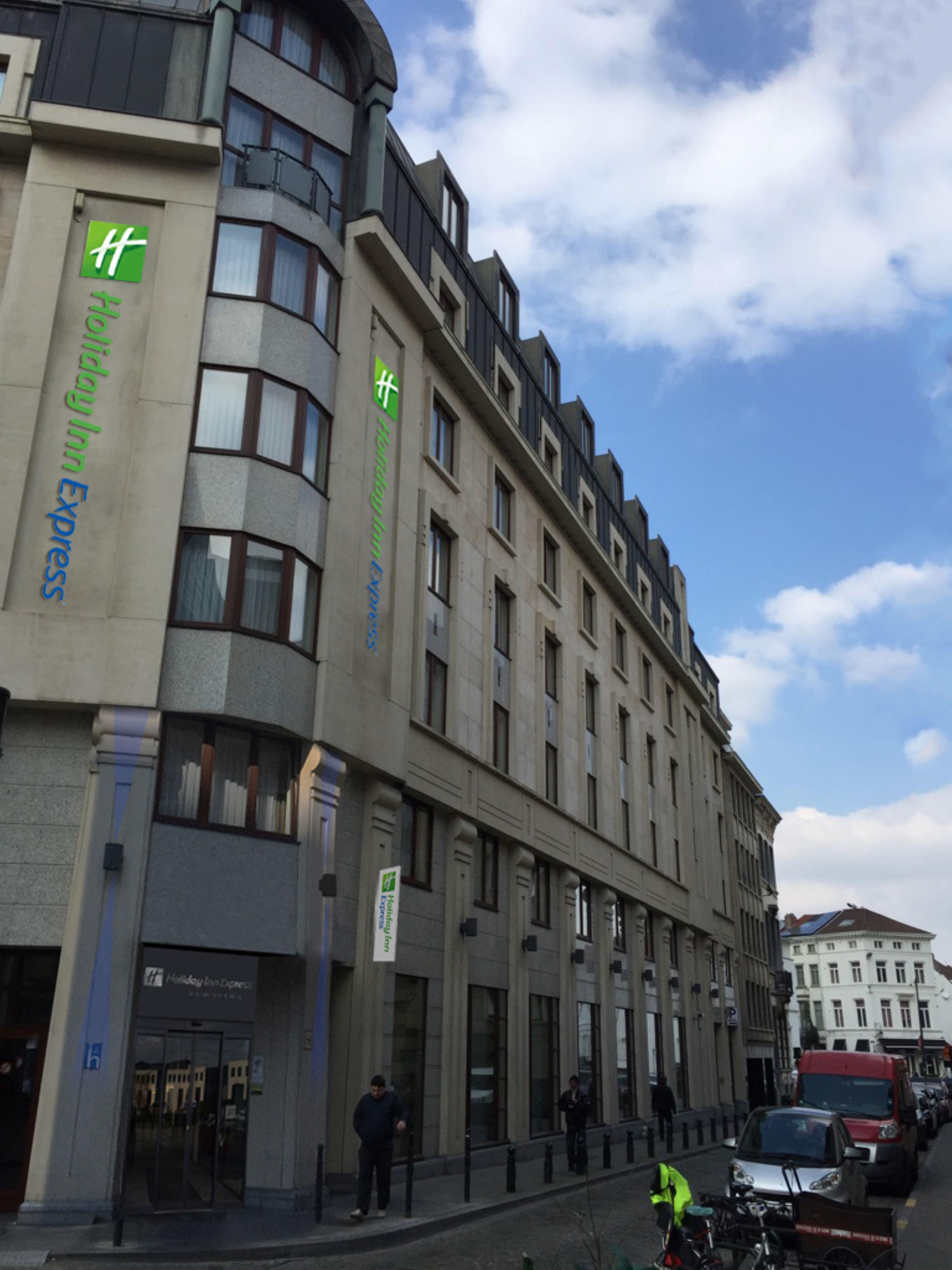 Holiday Inn Express Brussels-Grand-Place By Ihg Exterior foto